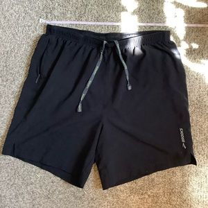 Brooks Go-To 7” Shorts